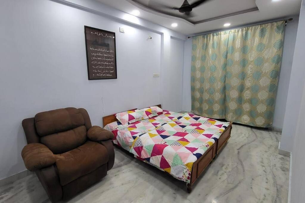 Paramount Cozy Villa Hyderabad Esterno foto